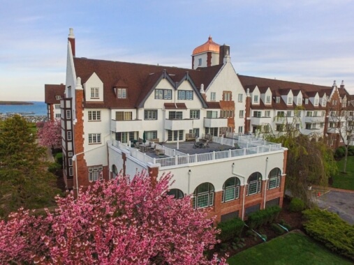 'aerial image of the backside of the Montauk Manor historic hotel building.