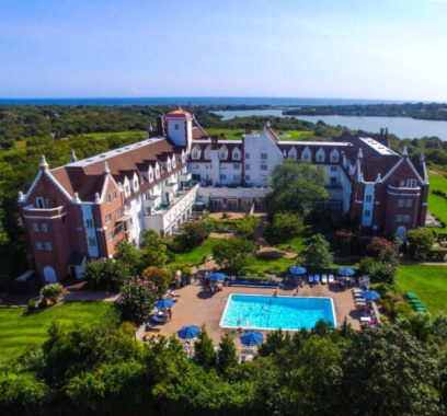 'Aerial photo of Montauk Manor hotel
